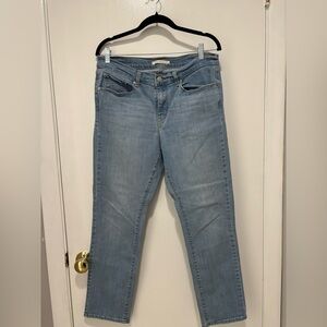 Levi's Light Blue Straight Leg Women's Jeans